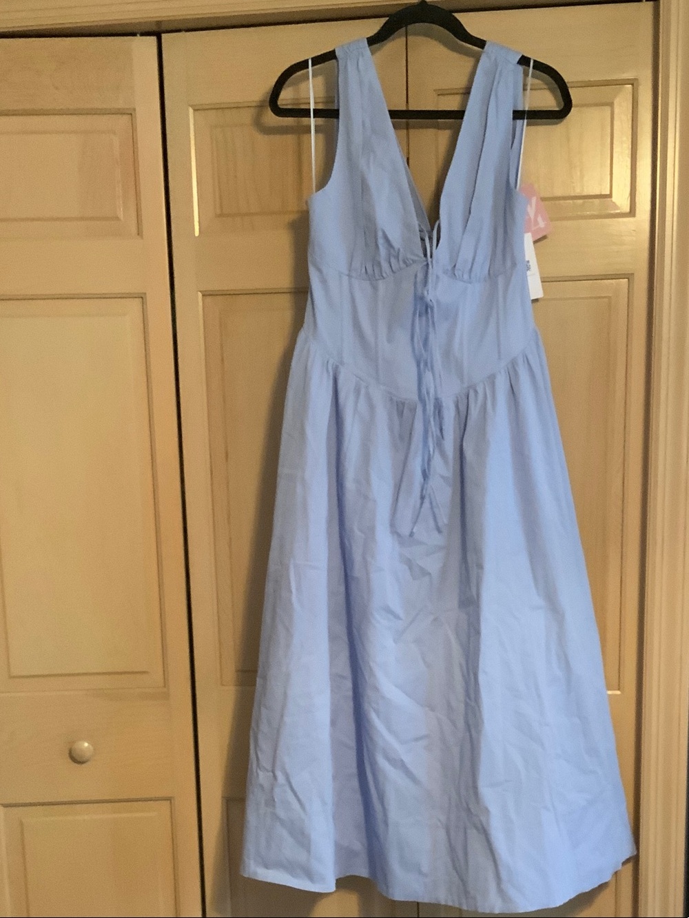 ASTR Light Blue Sleeveless V-Neck Midi Dress